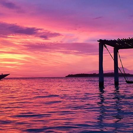 Grand Sunset Gili Air Hotell Exteriör bild