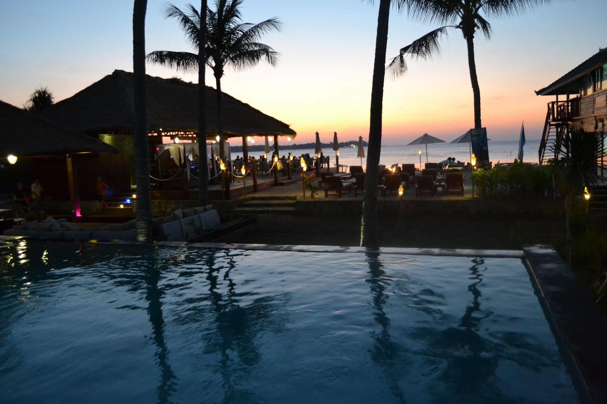 Grand Sunset Gili Air Hotell Exteriör bild